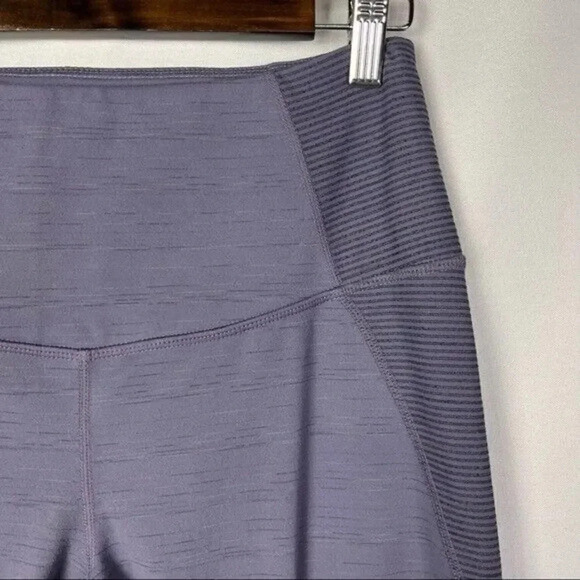Zella Purple Ribbed Side Cropped Athletic Pants M - Picture 3 of 4